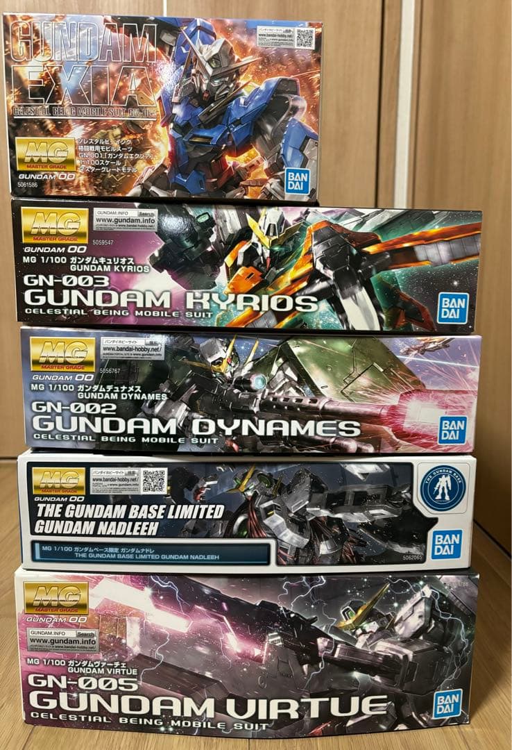 週末まで2500円引きMG 1/100 機動戦士ガンダム00 1期セット