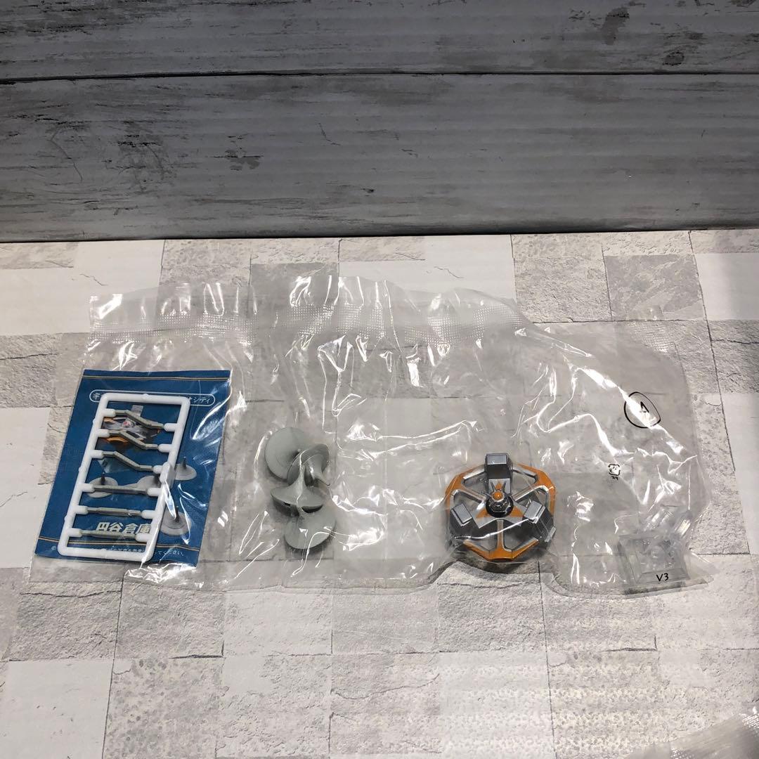 バンダイ 円谷倉庫 全8種＋シークレット コンプセット 新品未開封品