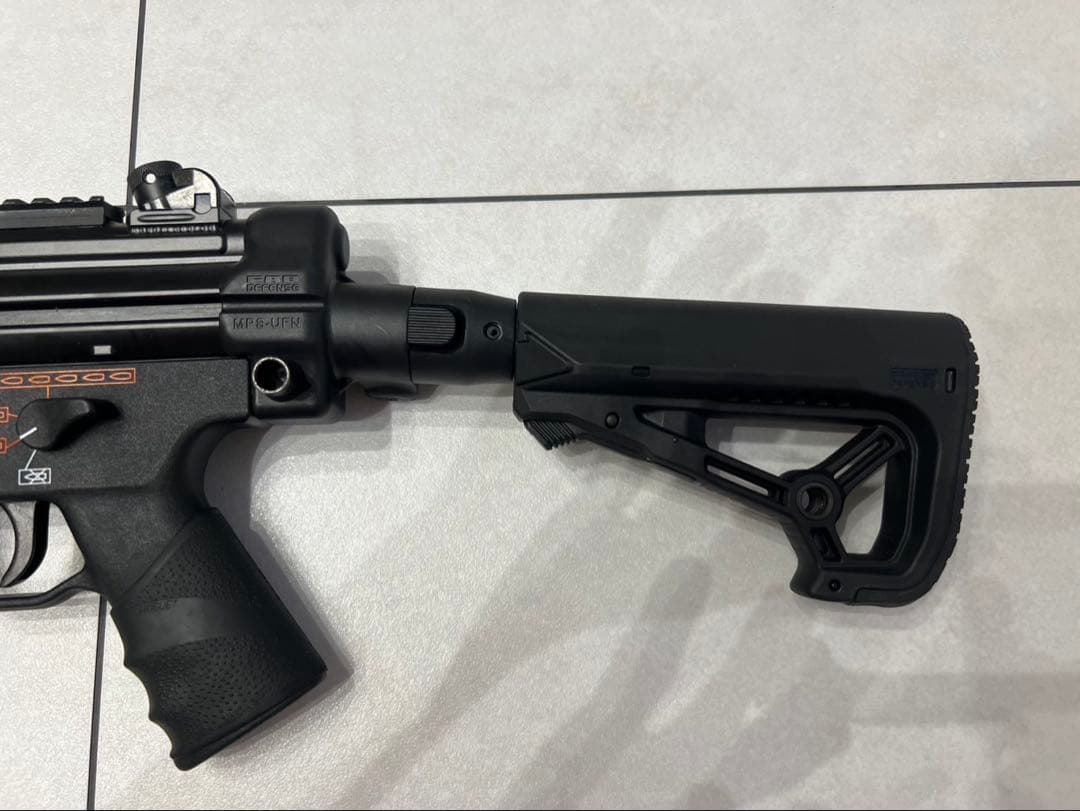 次世代MP5取り付け加工済みF.A.B. Defense AK Stock