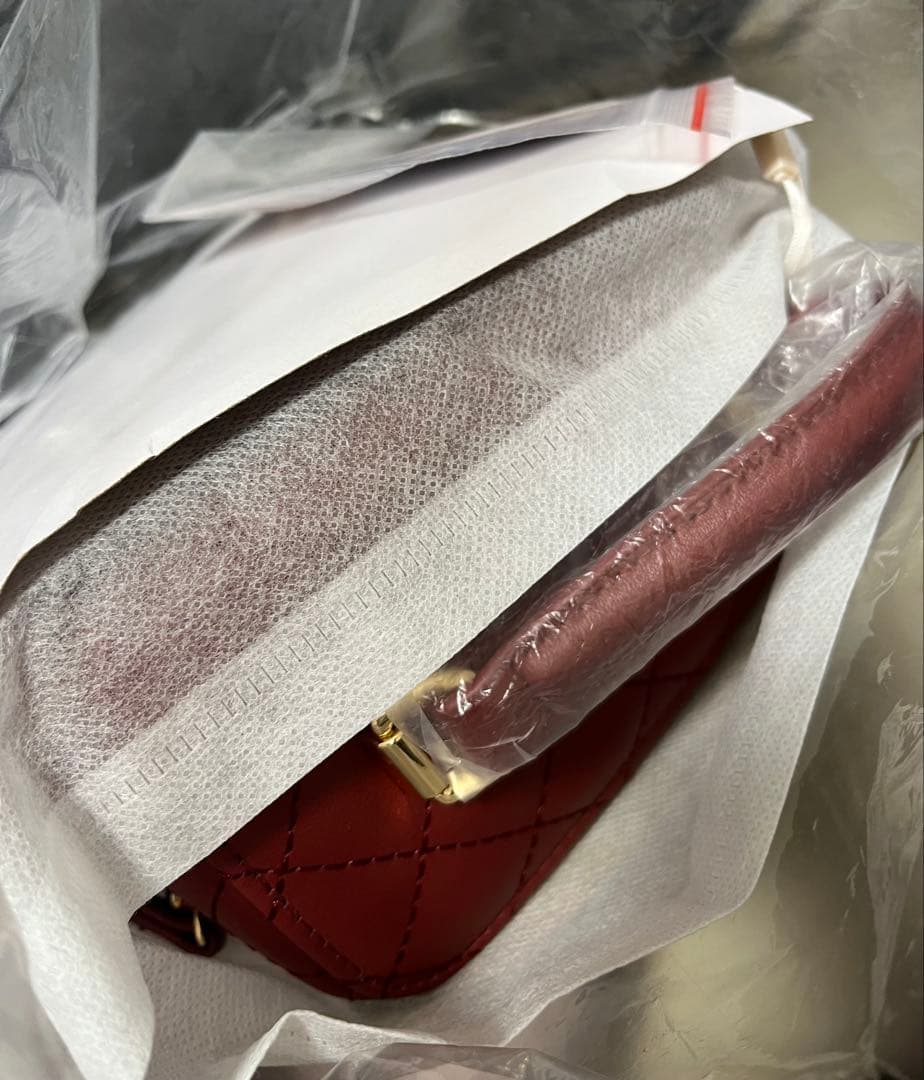 Darich ダーリッチ キルティングスクエアミニバッグ ボルドー