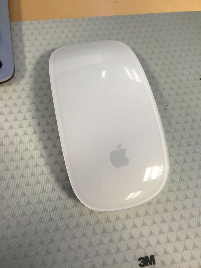 M2 MacBook Air シルバーMagic Mouseも無料