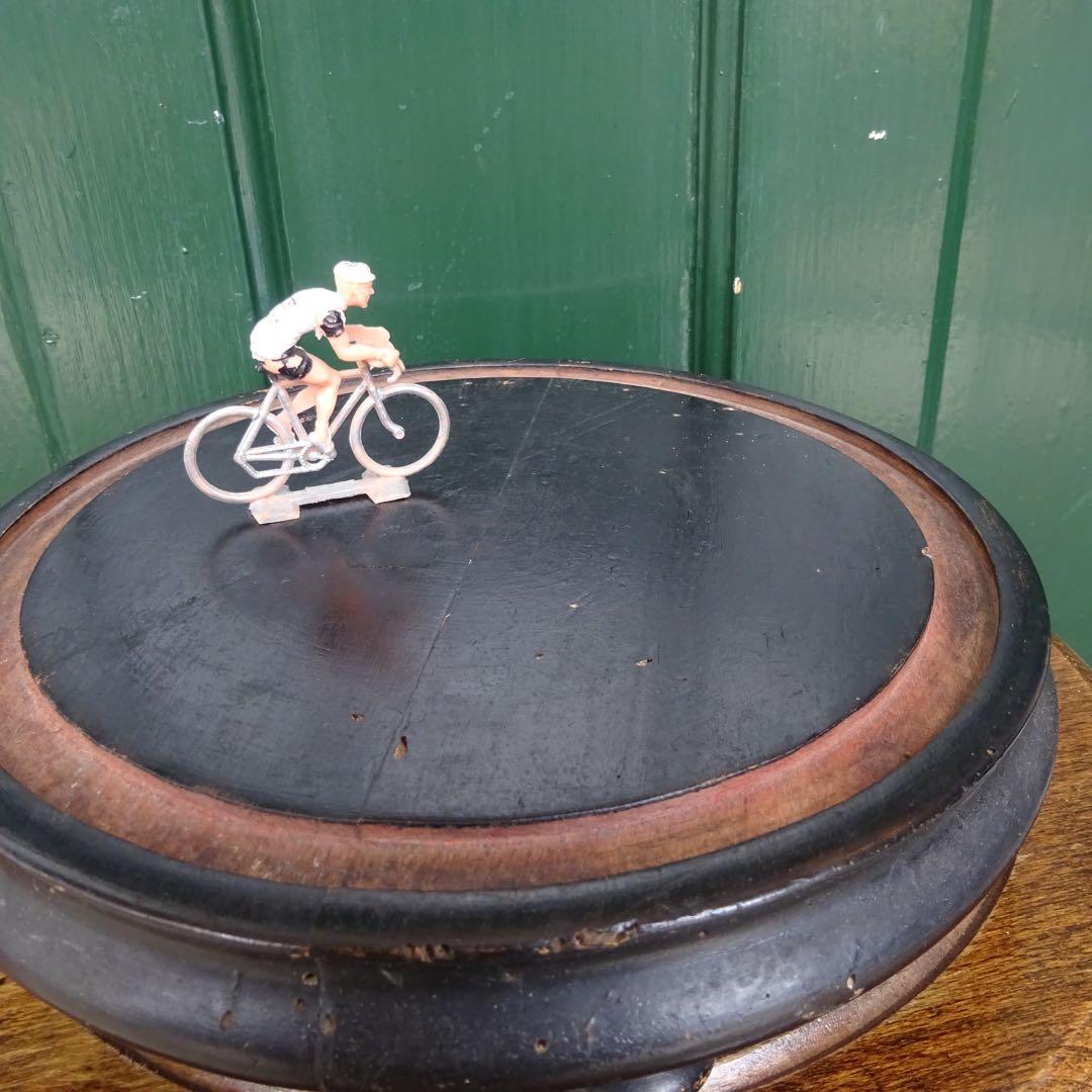 アンティーク ブロカント 店舗什器 アクセサリー台 ガラスドーム 土台