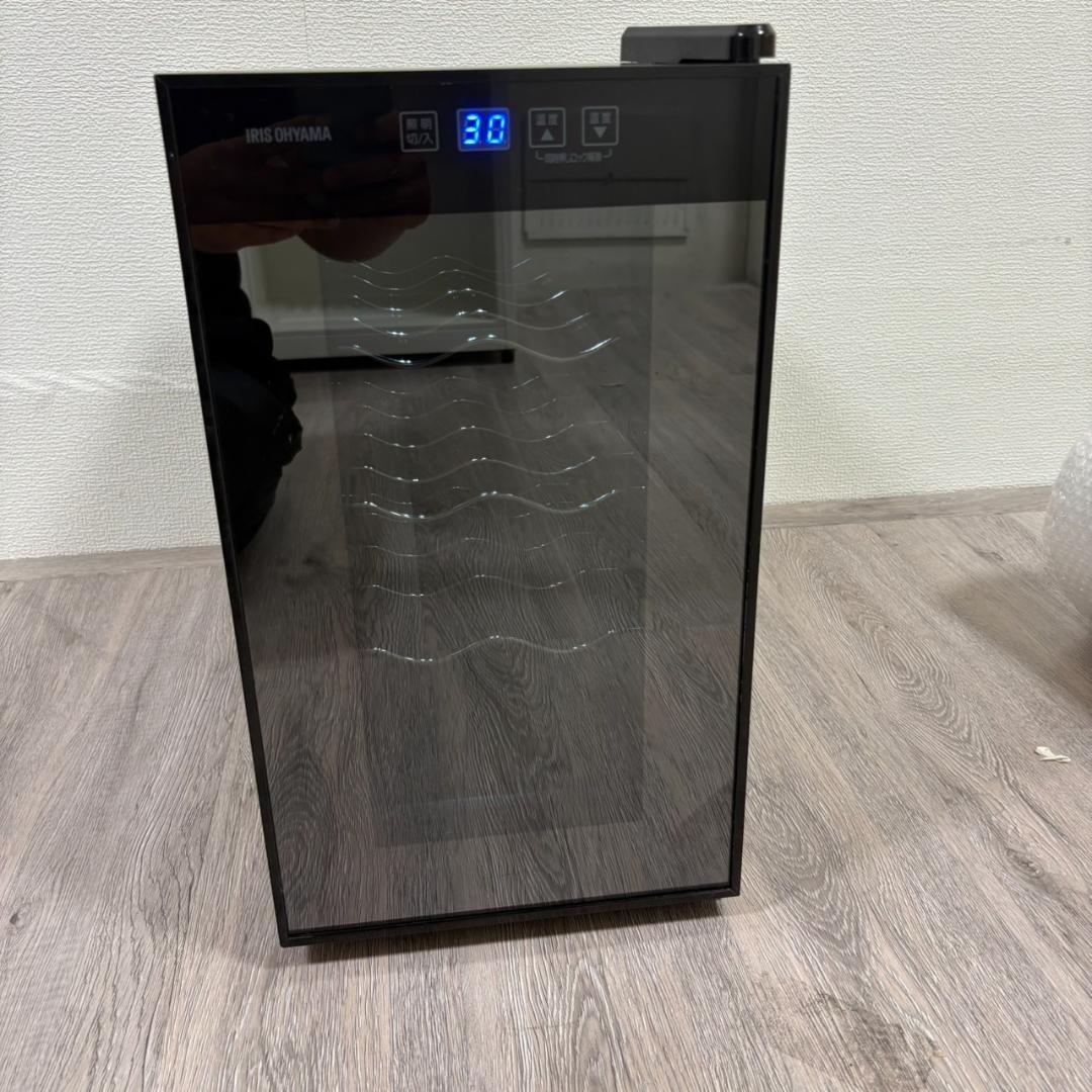 アイリスオーヤマ ワインセラー PWC-251P-BK 2021年製