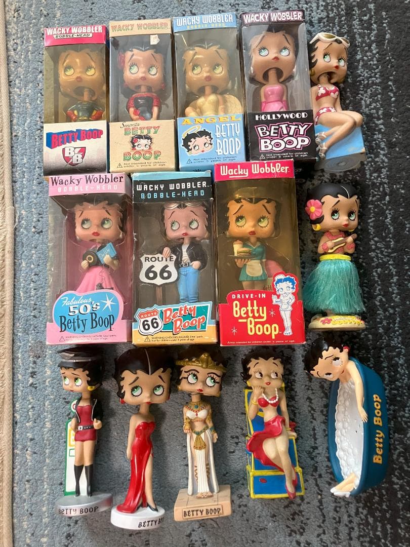ベティちゃん　フンコ　ボビンヘッド　２5体セット