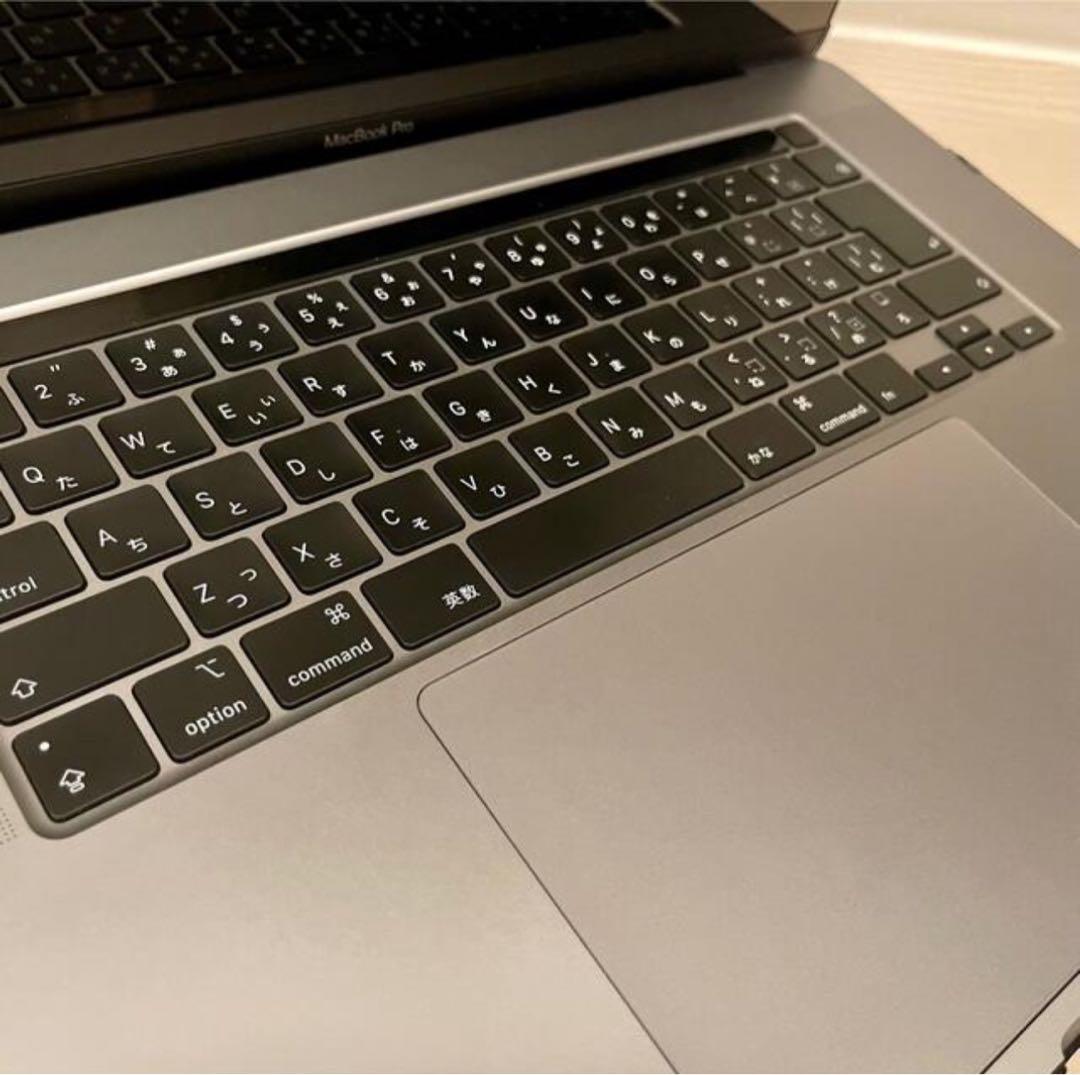 MacBook Pro 16 SSD1TB メモリ64GB