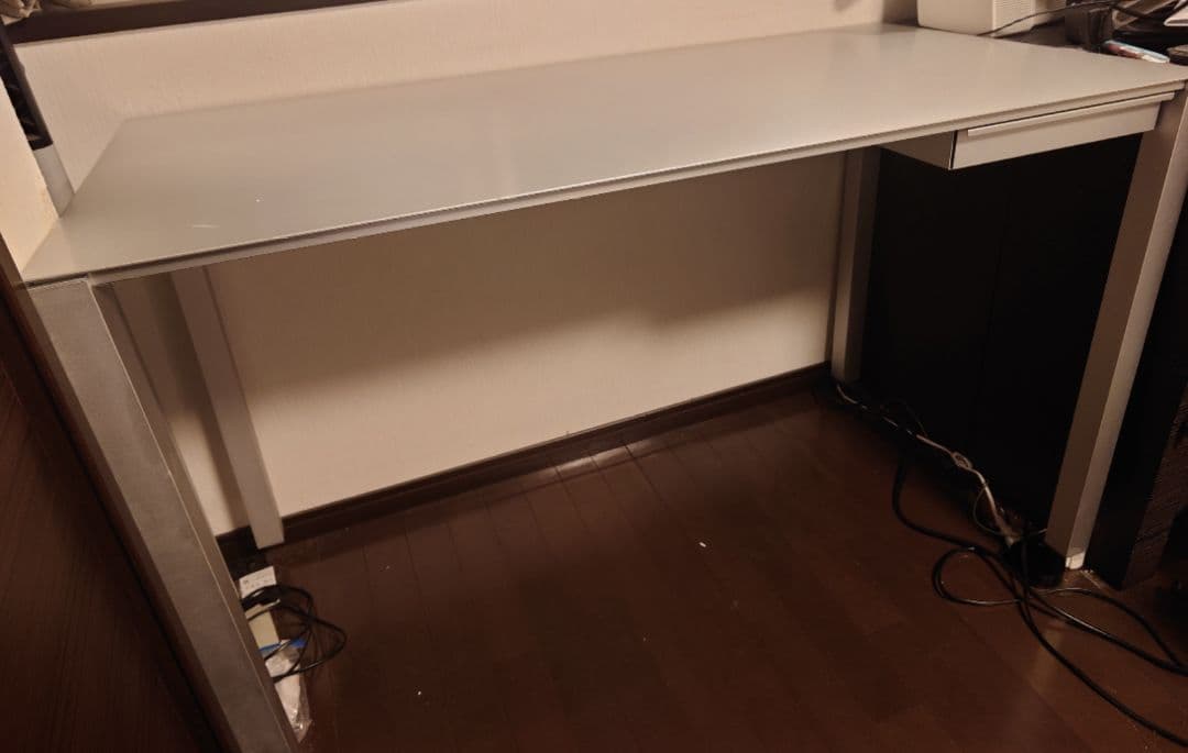 カッシーナイクスシー　AIR FRAME 3005 DEN デスク