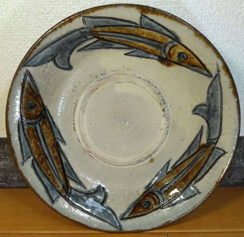 人間国宝 金城次郎 魚紋皿 栞 共箱 美品 壺屋焼 壷屋焼 やちむん