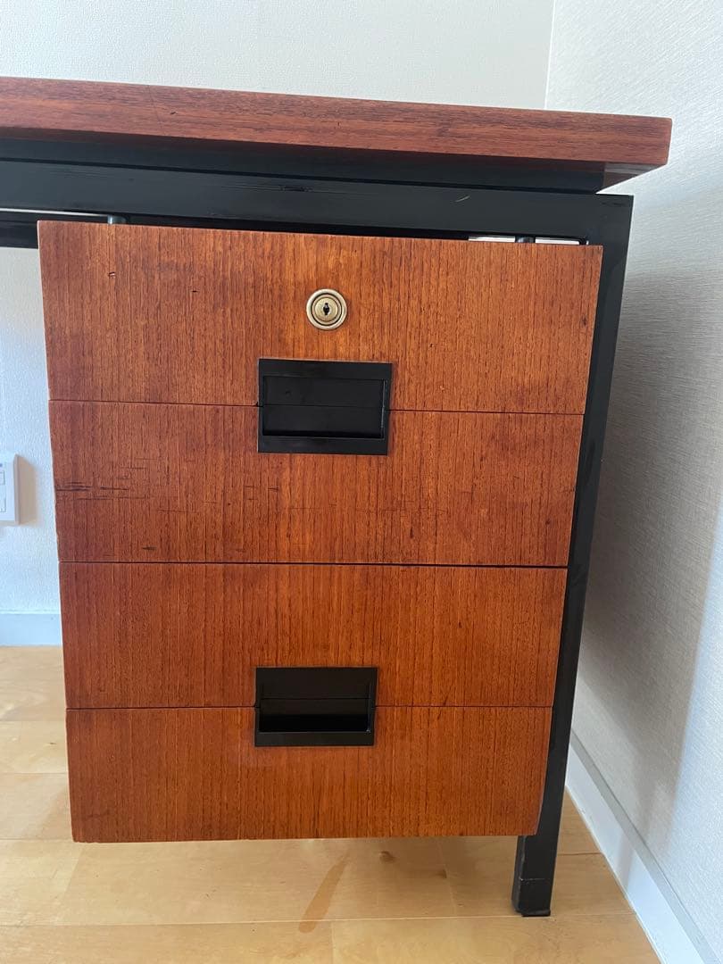 ケース・ブラークマン Japanese Series EU01 Pastoe