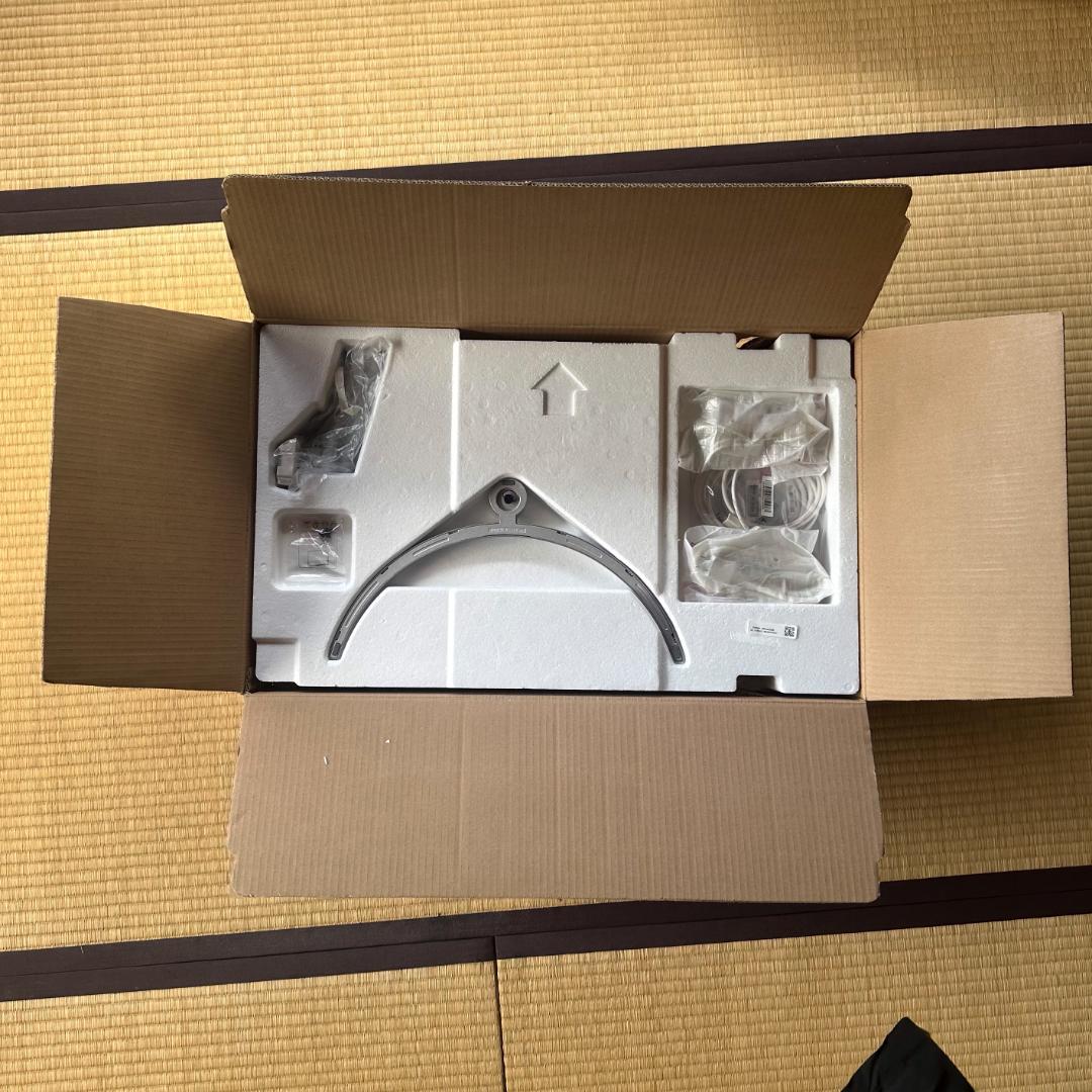 LG 27UP600-W 27インチ 4K IPS モニター 4kモニター