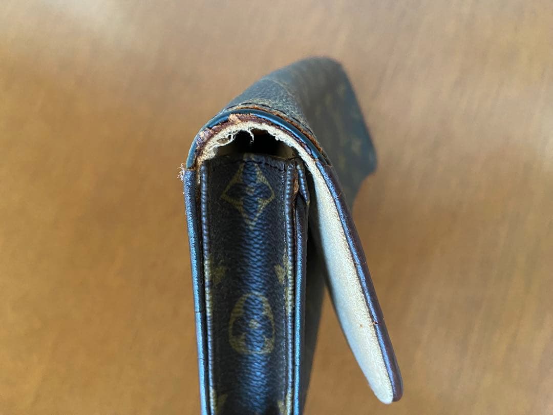 ルイヴィトン ポシェットツイン