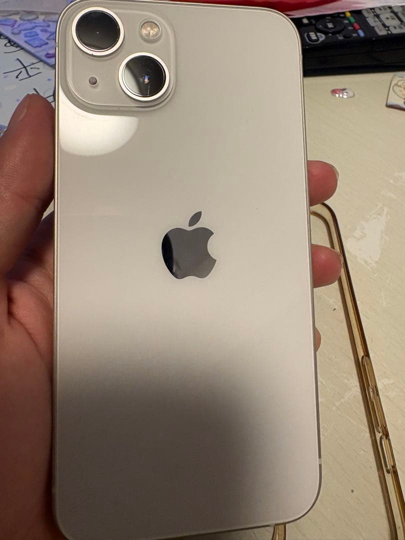 【美品】//本日最終値下げ//iPhone 13 スターライト128GB