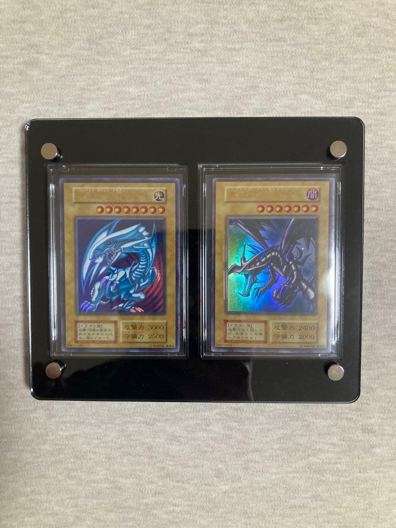 ザ*ス様 【極美品級】青眼の白龍＋おまけ付き【美品】真紅眼の黒竜、ブラマジ、初期