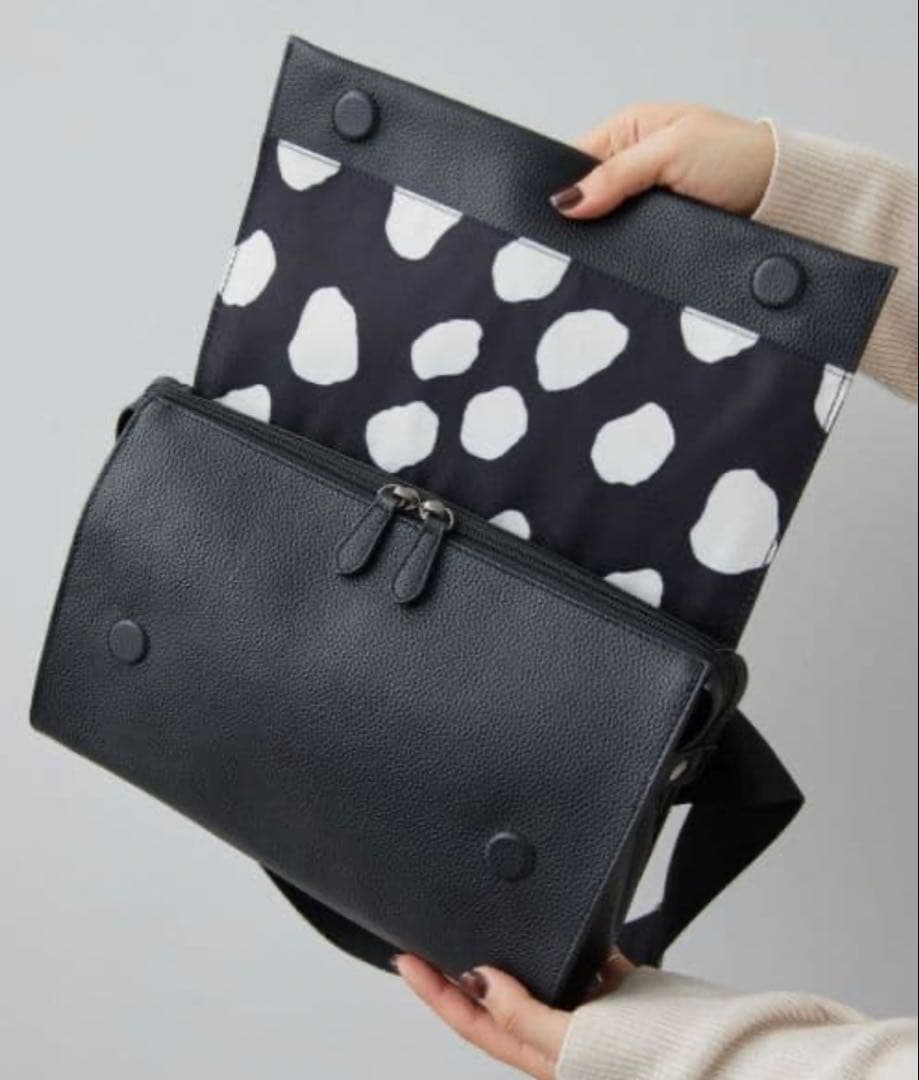 ear PAPILLONNER イアパピヨネ　ワイドテープショルダー