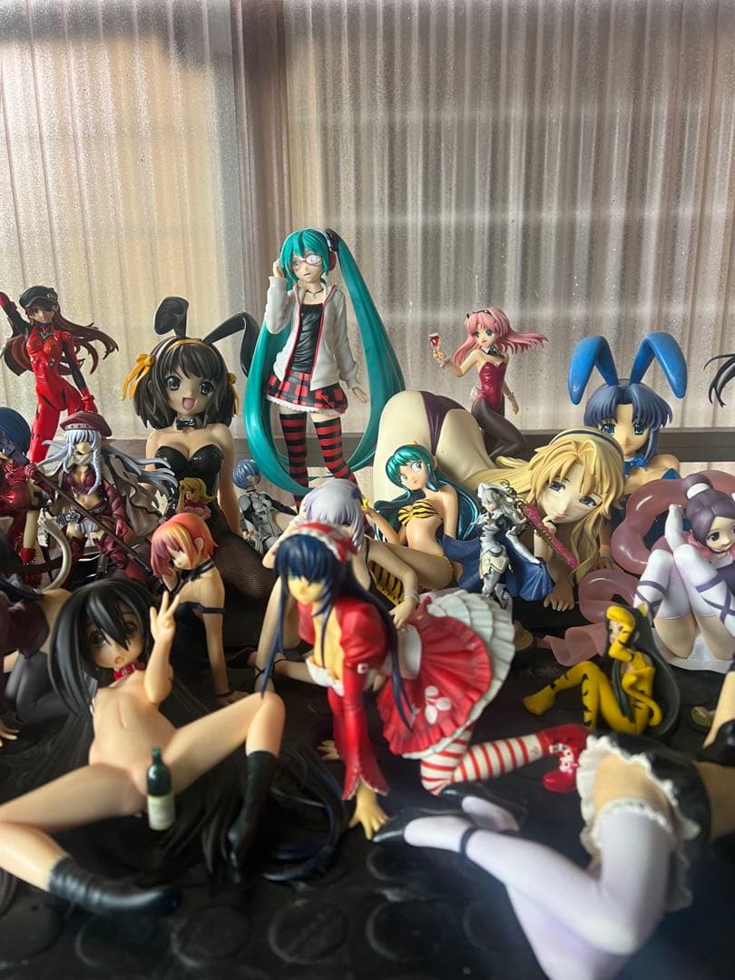 キャラクターフィギュア多数