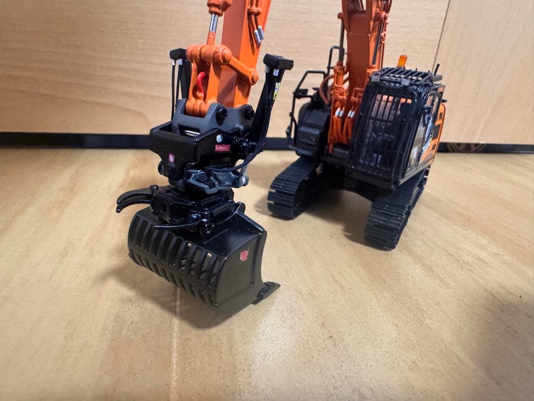 1/50 アタッチメント OilQuick OQTR-E33 チルトローテーター