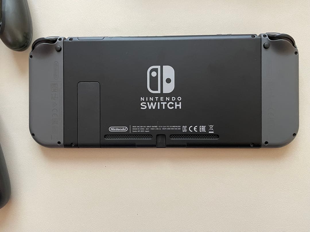 ニンテンドースイッチ本体、Joy-Conグリップ、プロコン、ケース、ACアダプタ