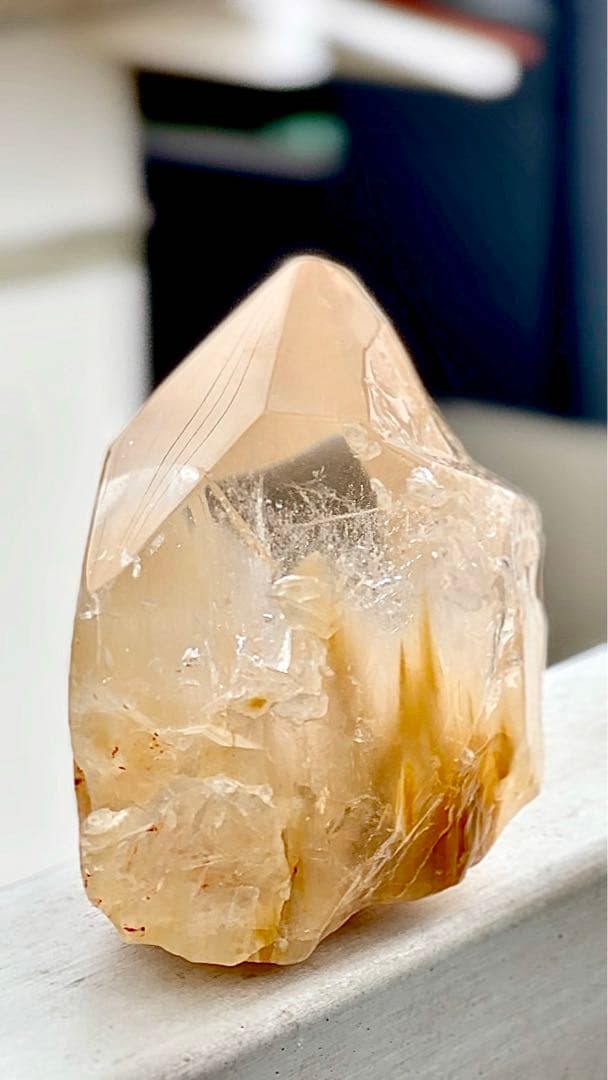 美しいラビットファー　サゲニティック　原石