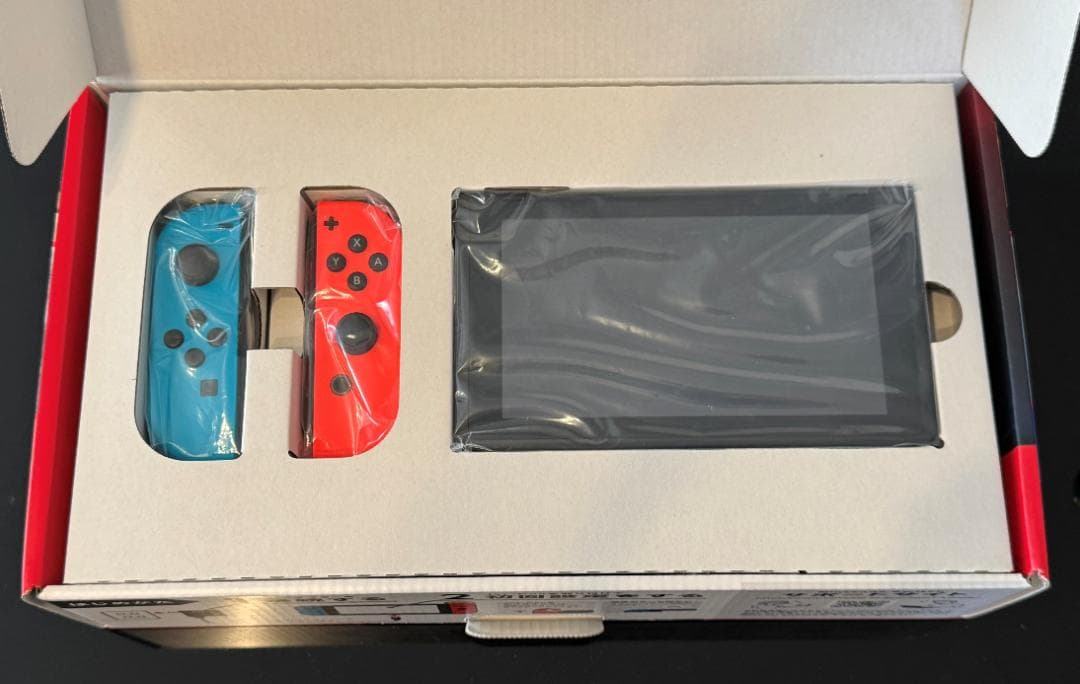 [美品] Nintendo Switch 本体 ＋ プロコン