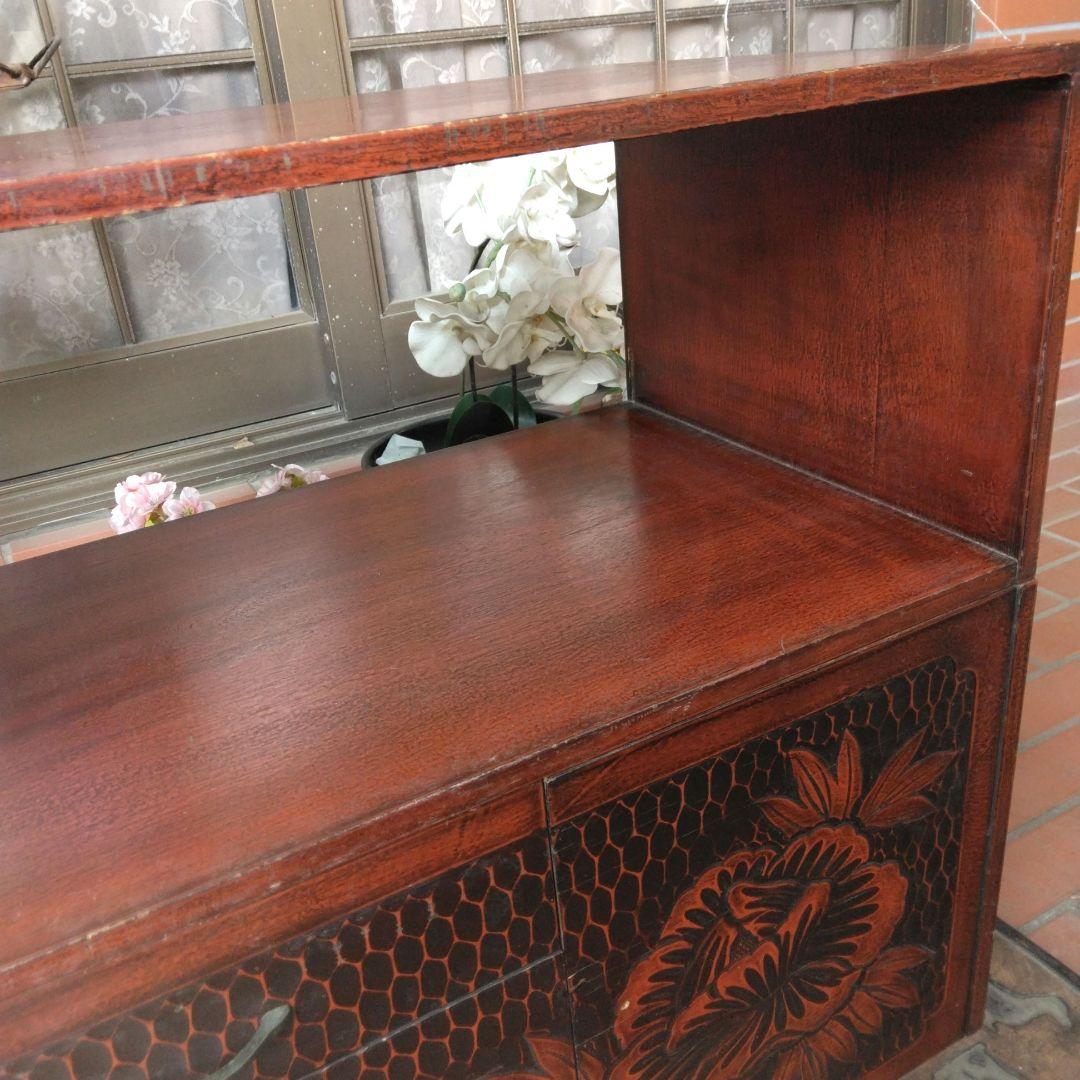 鎌倉彫の 小型 茶箪笥、整理棚 または、テレビ台