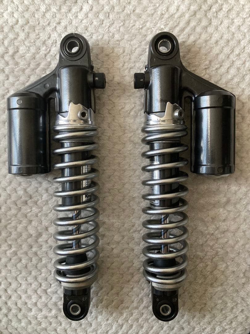 【中古】カワサキ　ゼファー1100　リアサスペンション　左右　純正