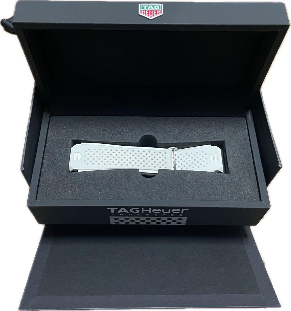 【未使用】タグホイヤー 純正 ラバーベルト ホワイト 取付幅28 22mm