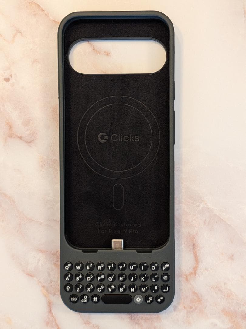 スマホアクセサリー Clicks Keyboard for Pixel 9/9 Pro