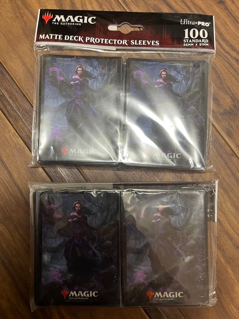 Magic The Gathering マットデッキプロテクター　合計700枚