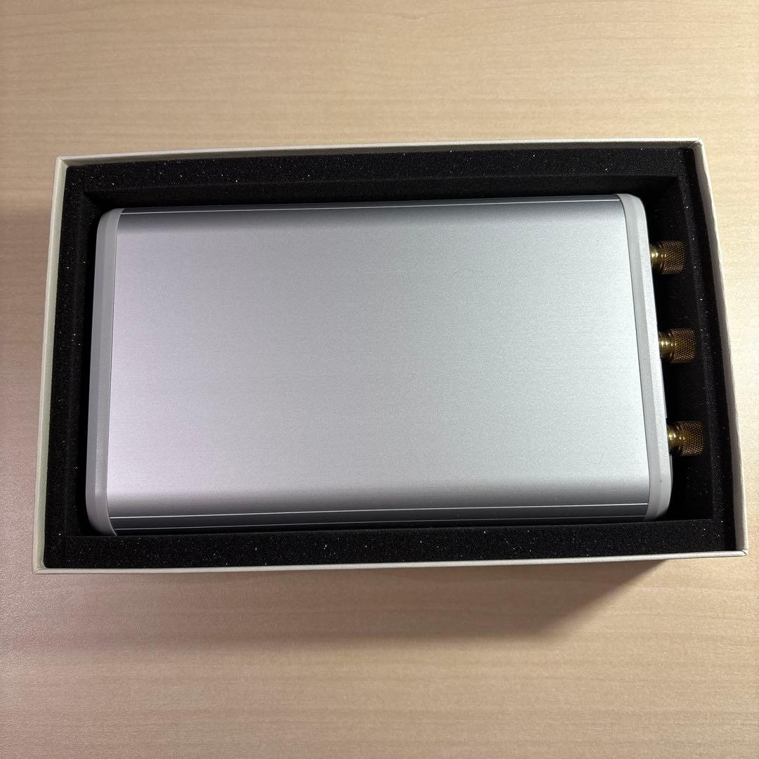 modrateET-01 BK/SL AV機器用仮想アース e-Terminus