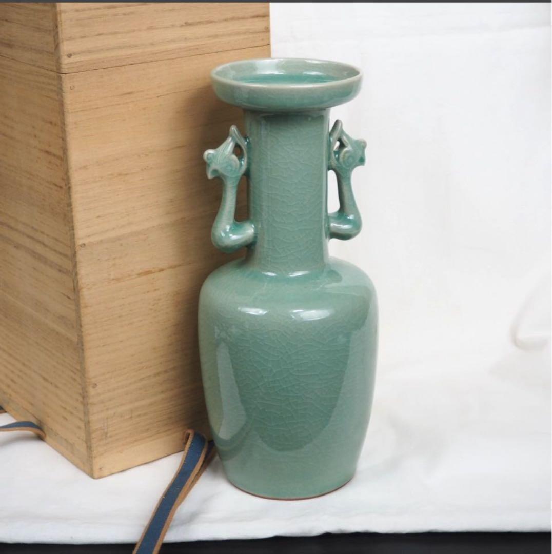 送料無料　倣宋代青磁花瓶　レプリカ　作家物　木箱付　高さ25ｃｍ