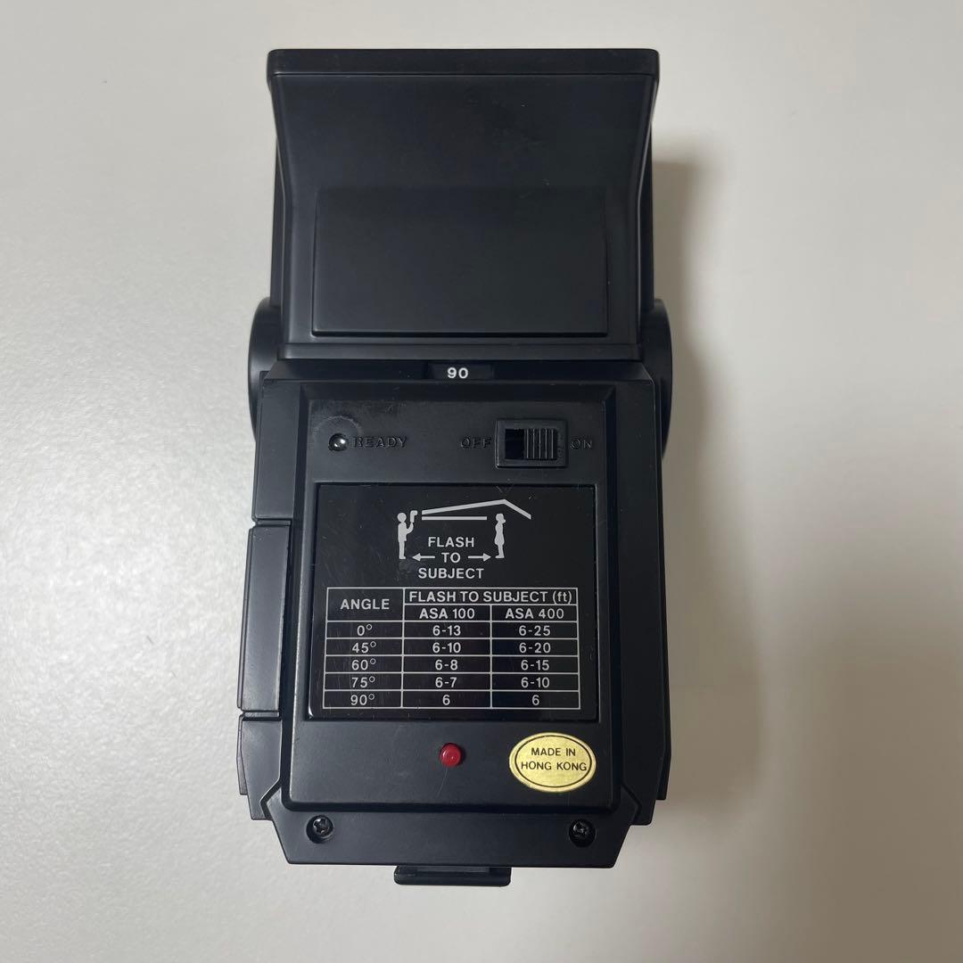 Nishika N8000 3DカメラとTwin Light 3010