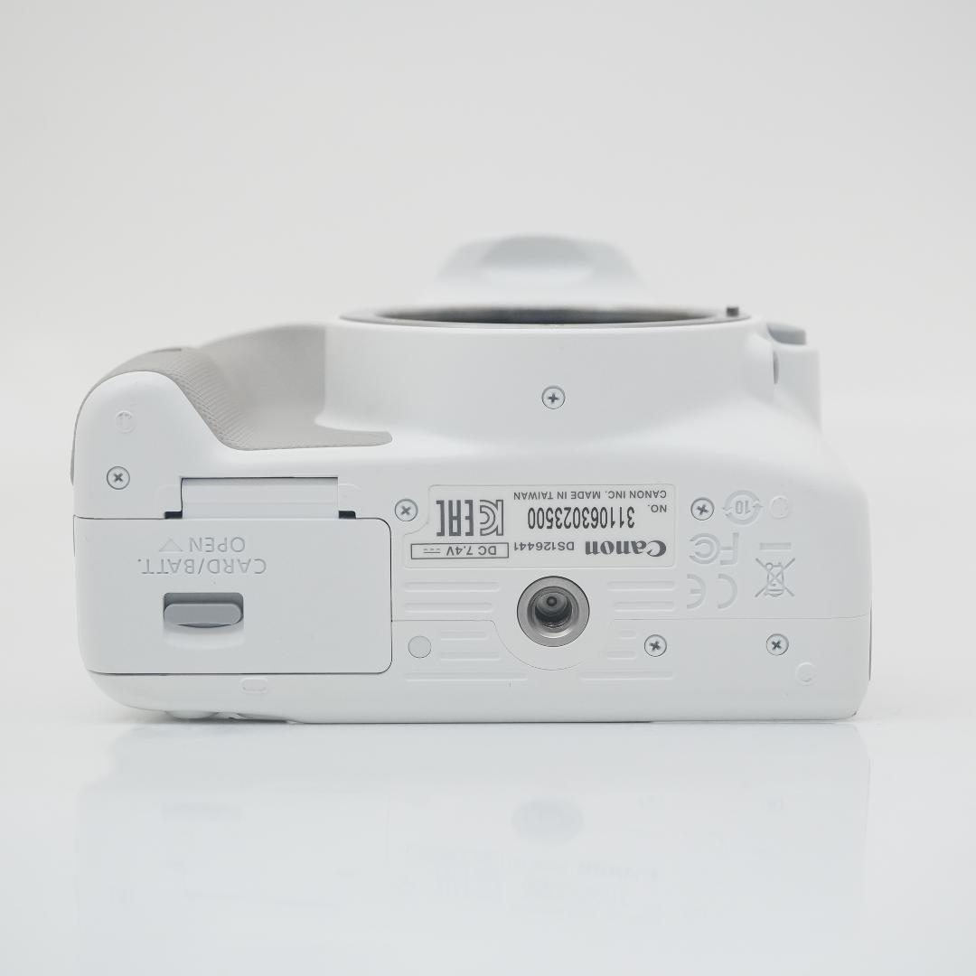 Canon EOS kiss X7ホワイレンズキット