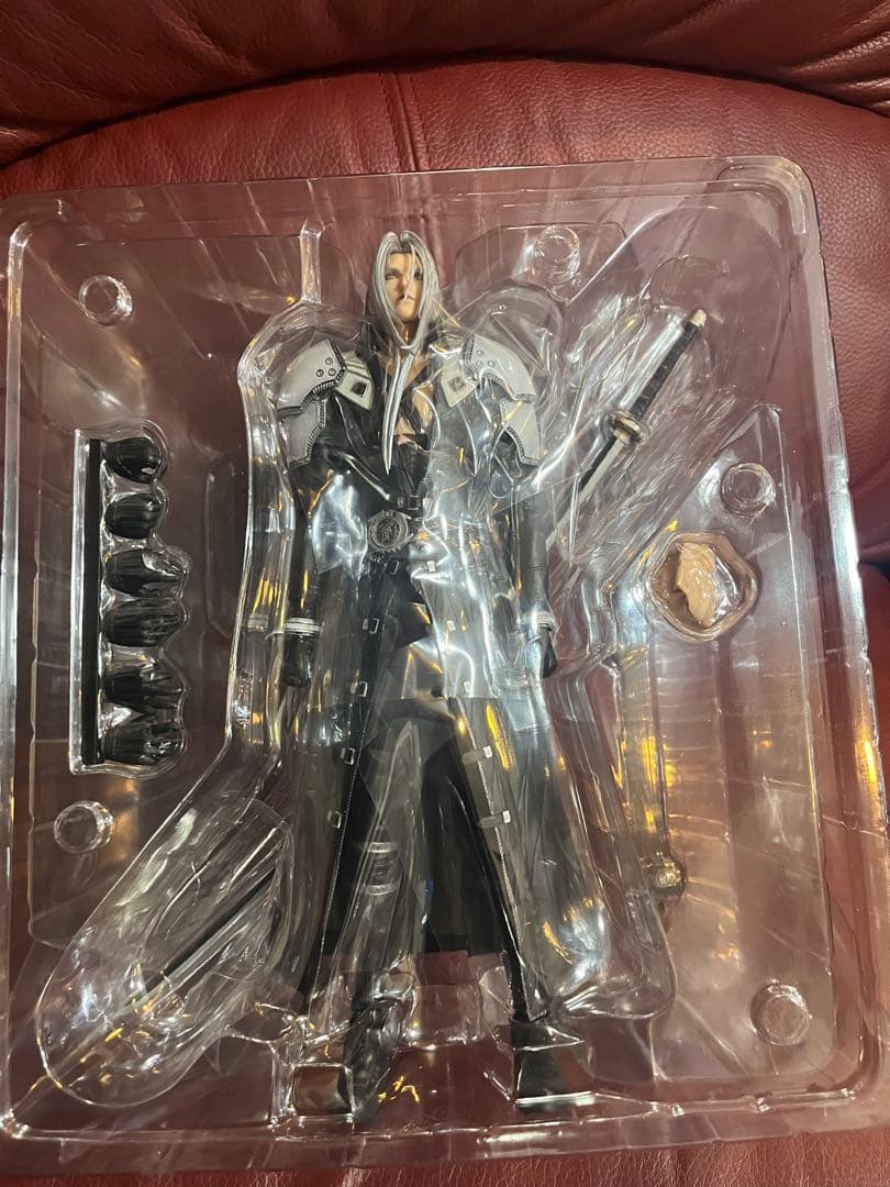 PLAY ARTS改 セフィロス 「ファイナルファンタジーVII リメイク」