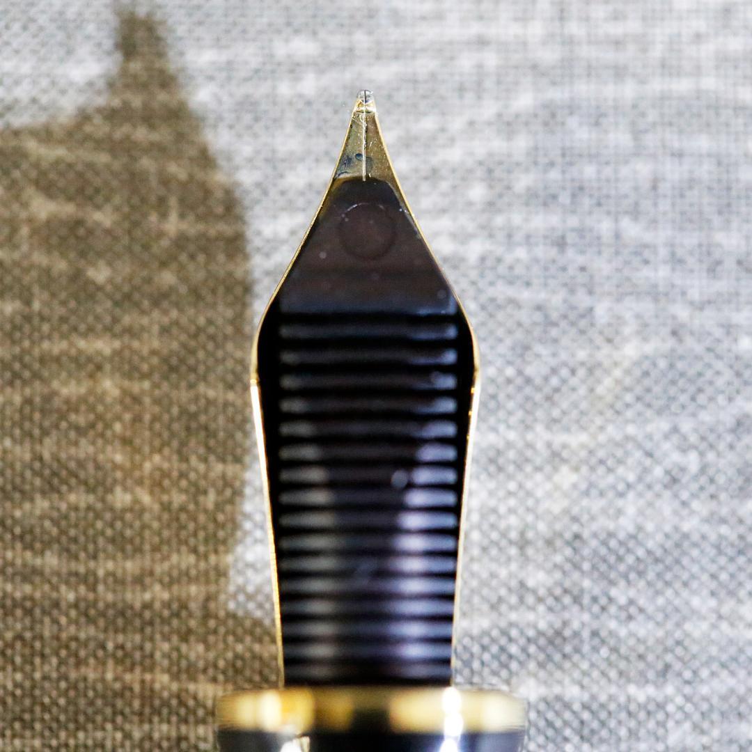 【美品 送料込み】ペリカン 万年筆 Ｍ８００ スーベレーン 緑縞 箱あり