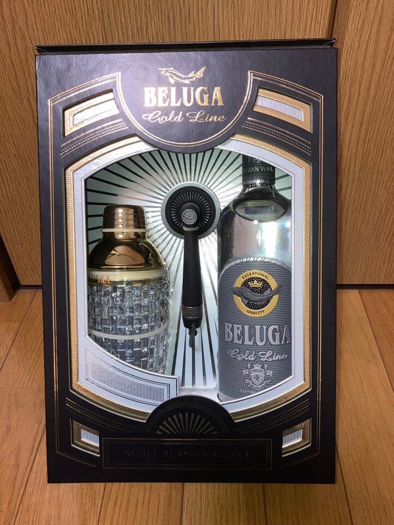 【限定】BELUGA Gold Line ウォッカ　シェイカー 付　ギフトBOX