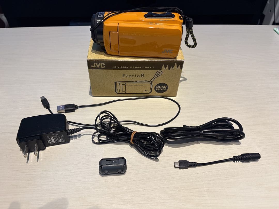 JVC Everio R ビデオカメラ　GZ-R470