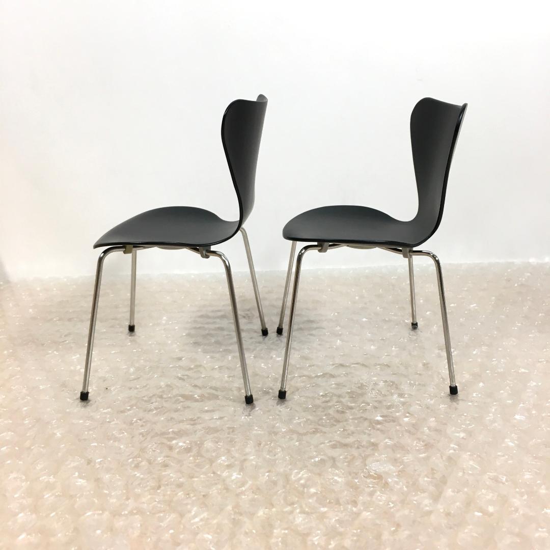 ○[美品] デンマーク 1:6Design社 アルネ・ヤコブセン セブンチェア