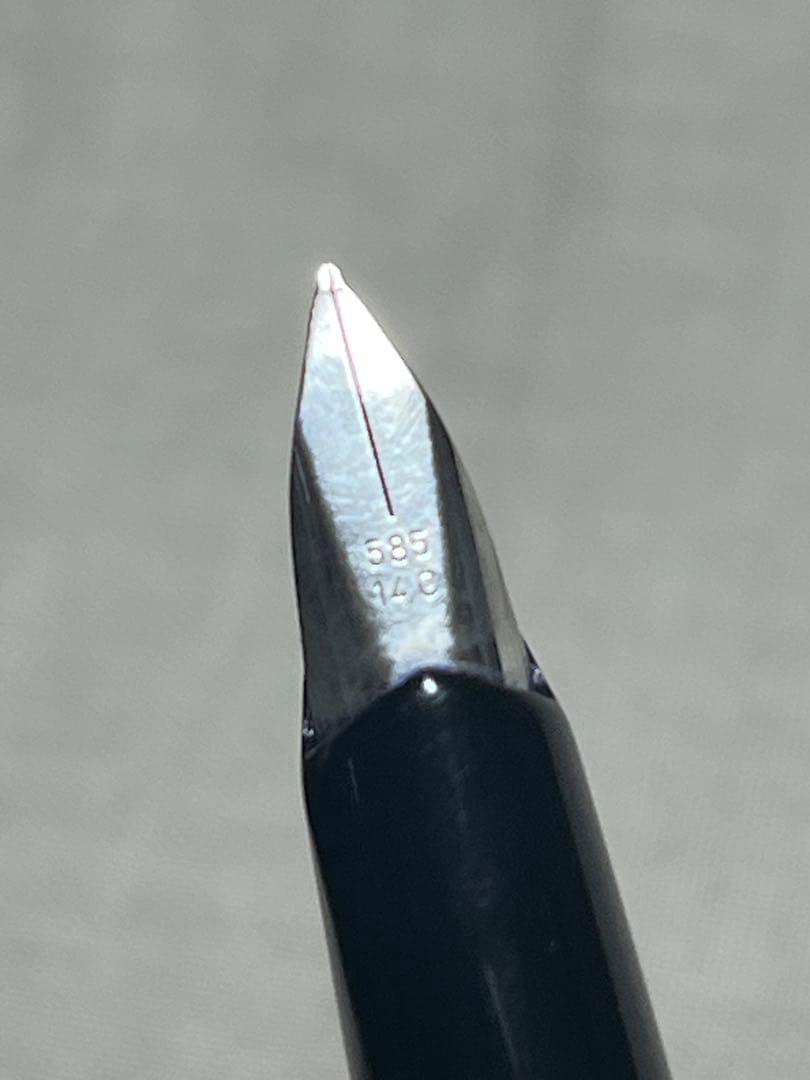 Pelikan ペリカン　585 14c 万年筆 14金　シルバー