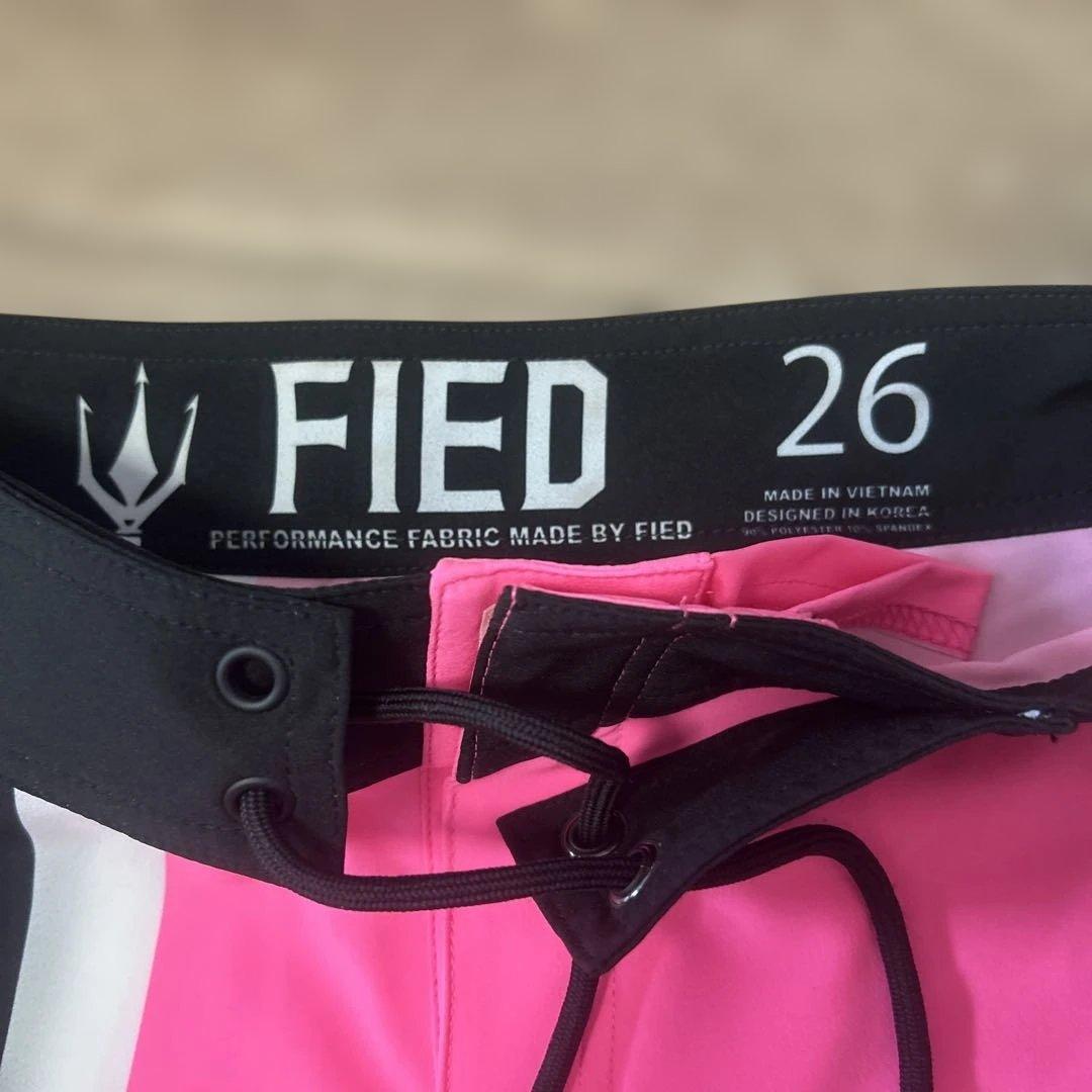 FIED ピンク ストライプ水着 26