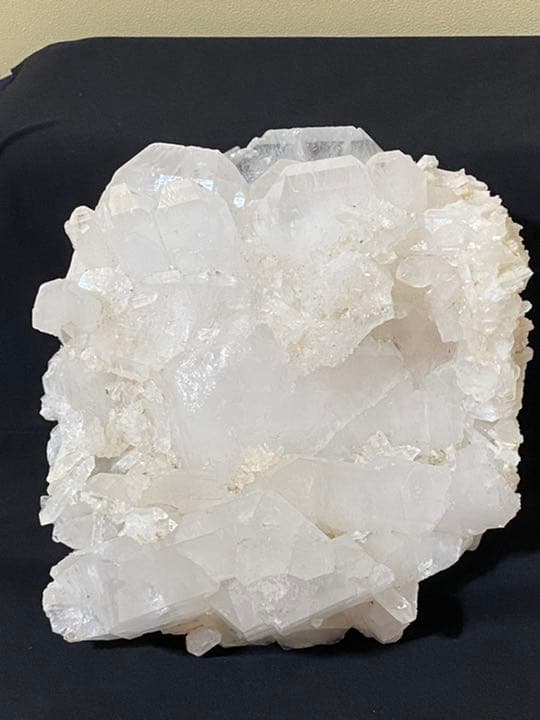 ファーデンクォーツ　6.89kg 天然石