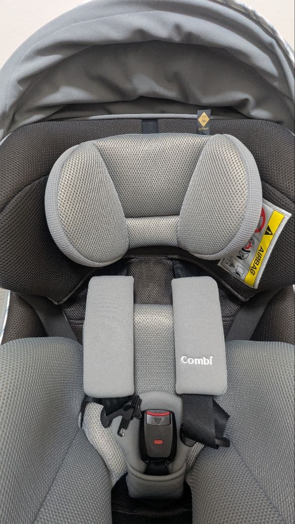 コンビ 　クルムーヴ スマート 回転式　シートベルト固定　　引取値引きあり