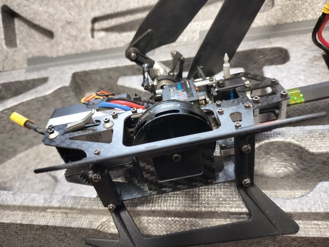 最終値下げ OMPHOBBY M2 ラジコンヘリコプター