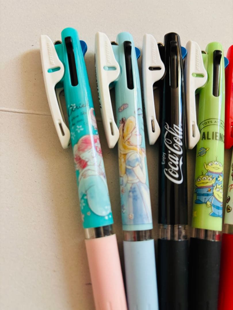 キャラクターデザイン ボールペン6本セット