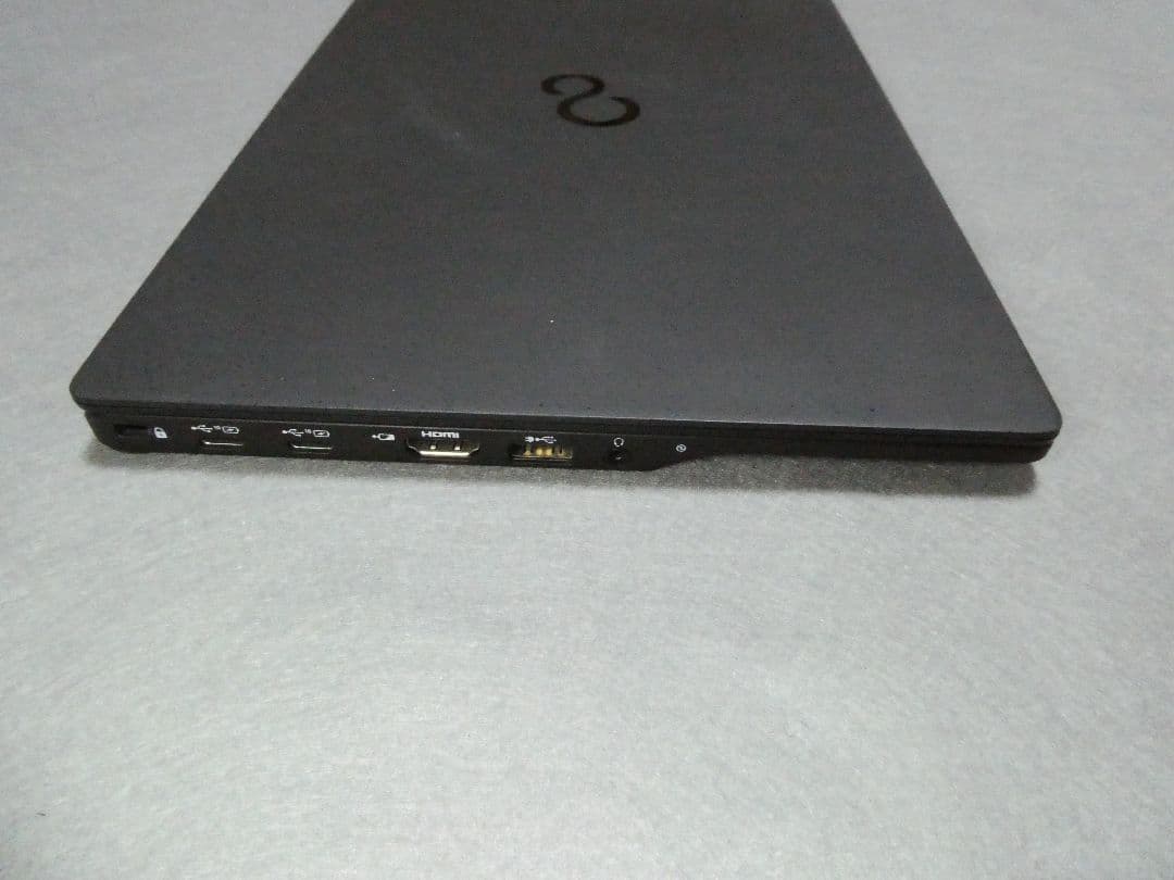 富士通 LIFEBOOK UH-X/E3 8GB/1TB Office入り