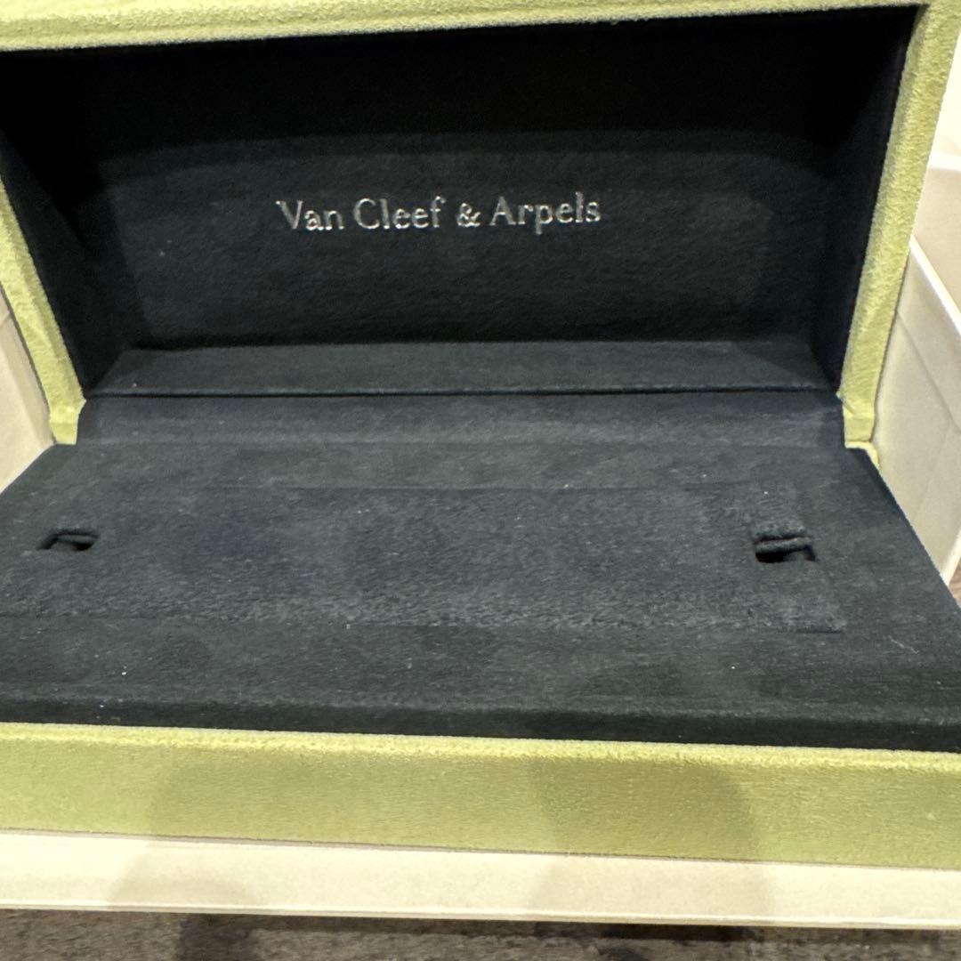 Van Cleef & Arpels ジュエリーボックス グリーン