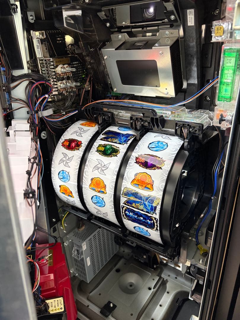 【引取限定】甲鉄城のカバネリ 実機 不要機、キャビネット、データカウンター