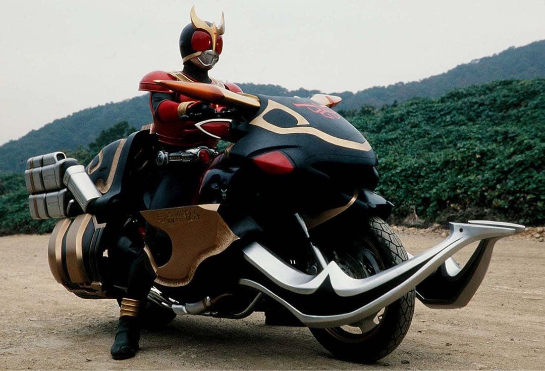 クウガ　ビートゴウラム　トライチェイサー2000