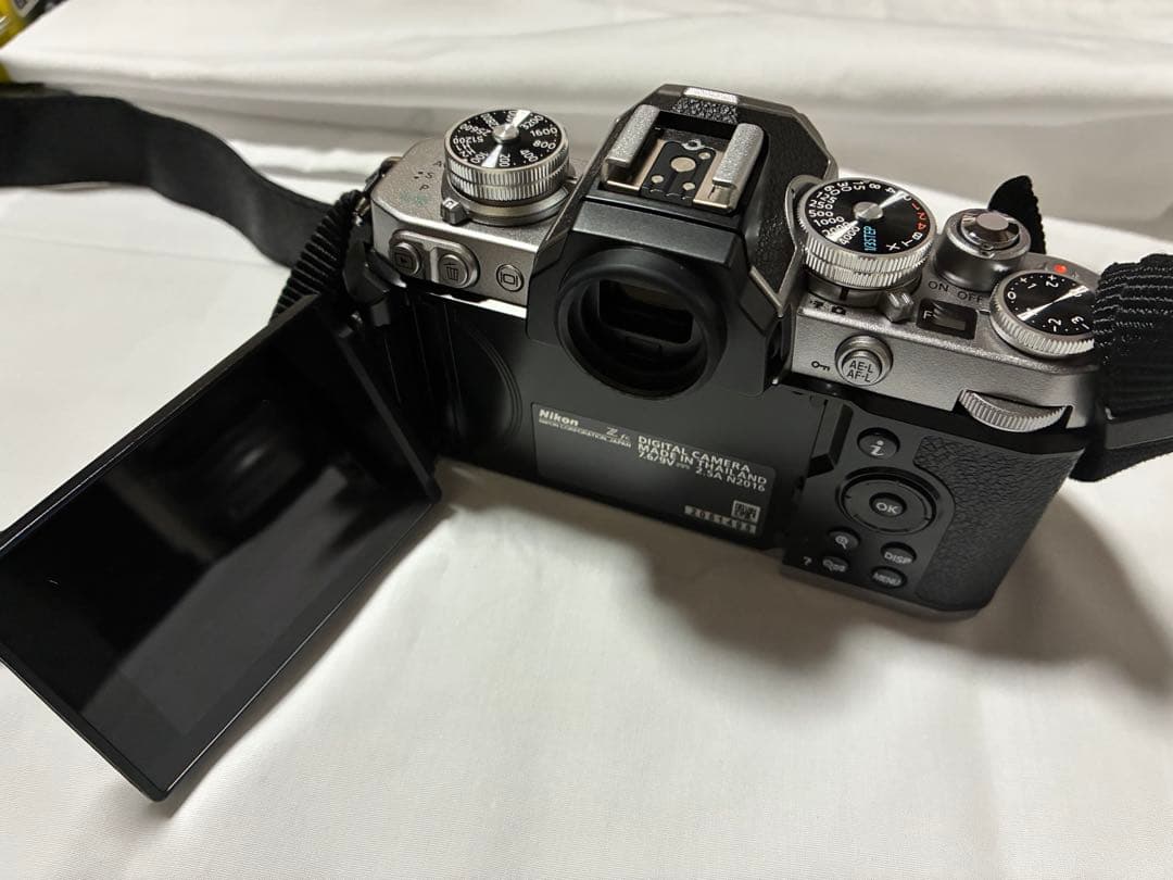 Nikon Z fc 16-50 レンズキット