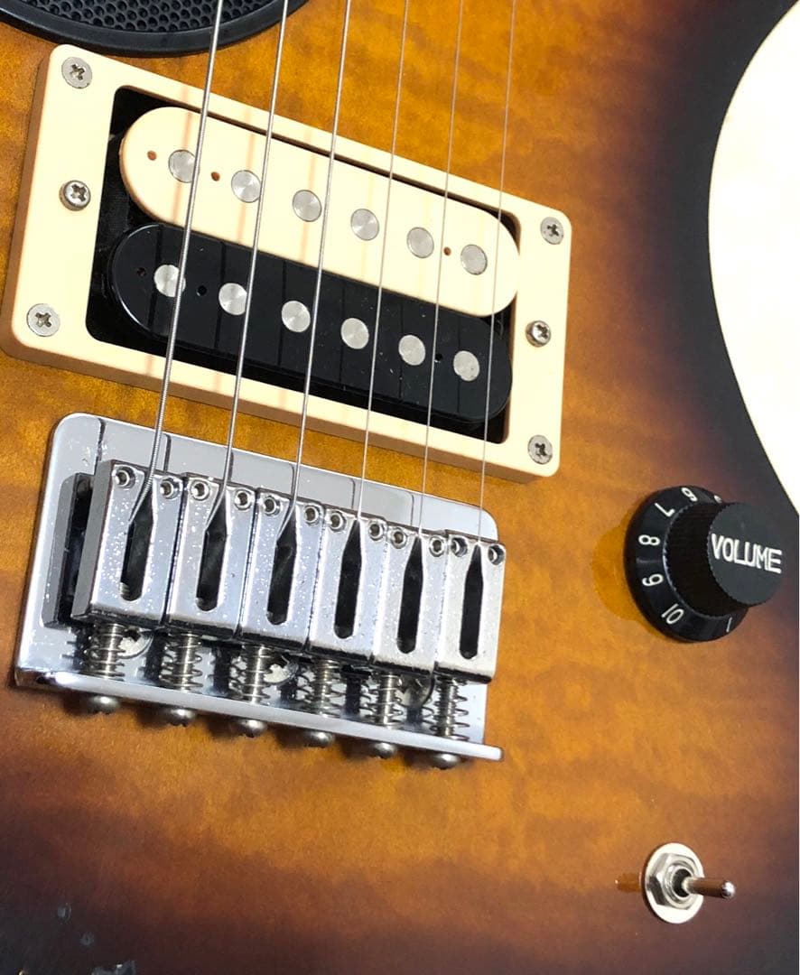 【美品】ZO-3GF 3TS アンプ内蔵ギター ディストーションSW付 ケース付