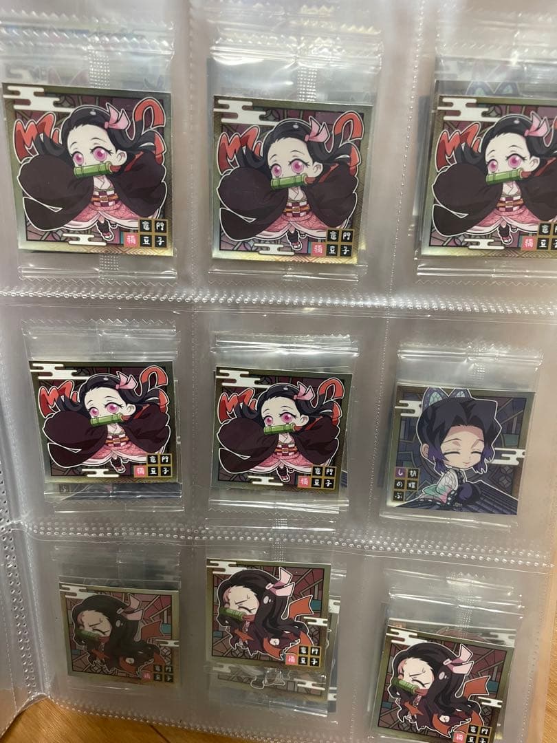 鬼滅の刃　ケース付き　ウエハース　シール　まとめ売り