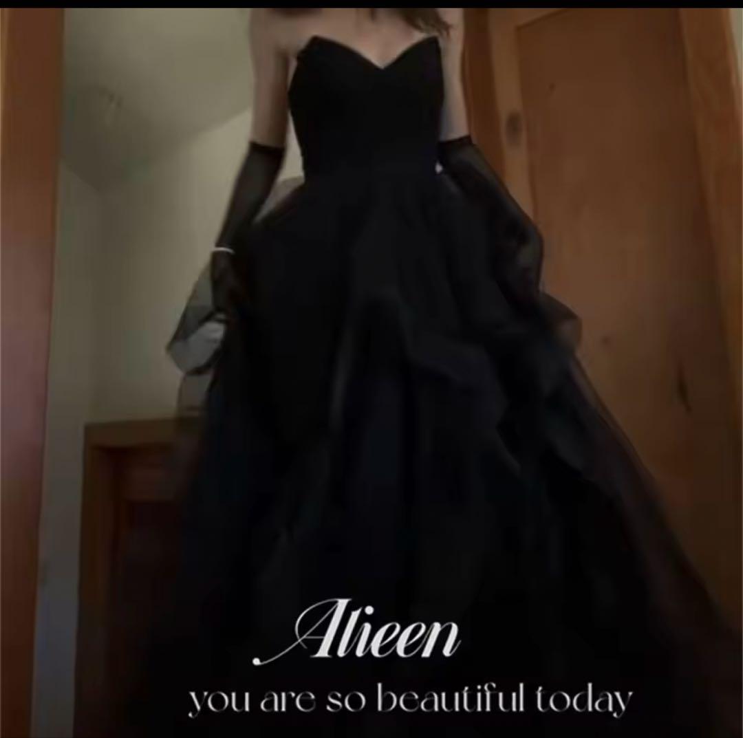 タグ付き エレガント ブラックチュールドレス タグ付き グローブ付き